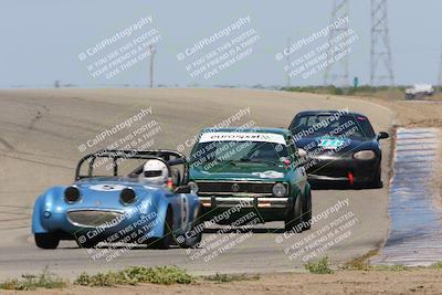 media/Apr-30-2022-CalClub SCCA (Sat) [[98b58ad398]]/Group 2/Race (Grapevine)/